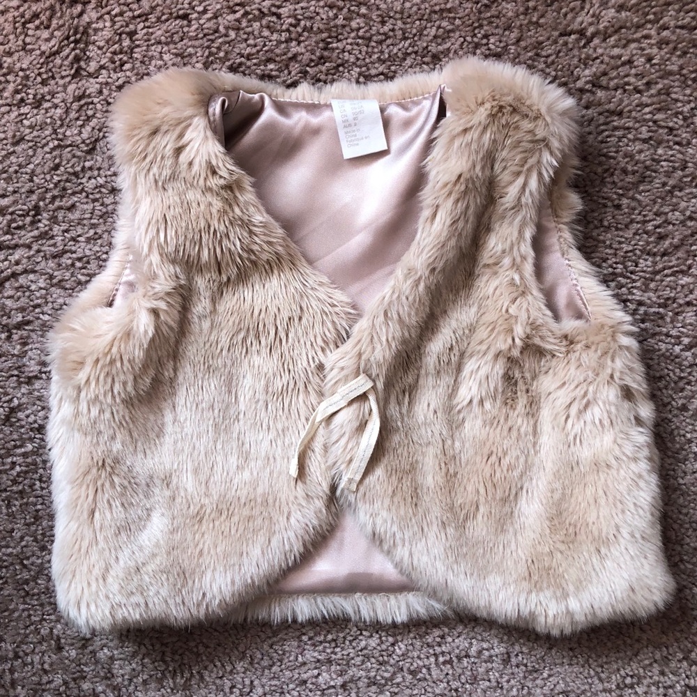 Adorable Toddler Girl Fur Vest!!